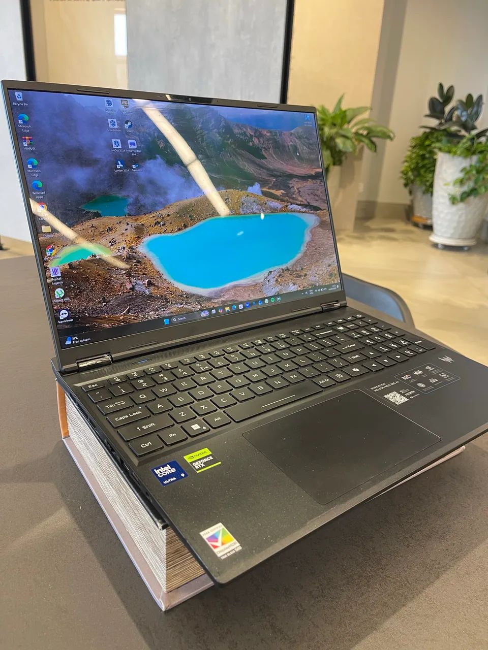 ACER PREDATOR HELIOS NEO 16S AI - RTX 5070 Ti | 48GB RAM | OLED 240Hz
