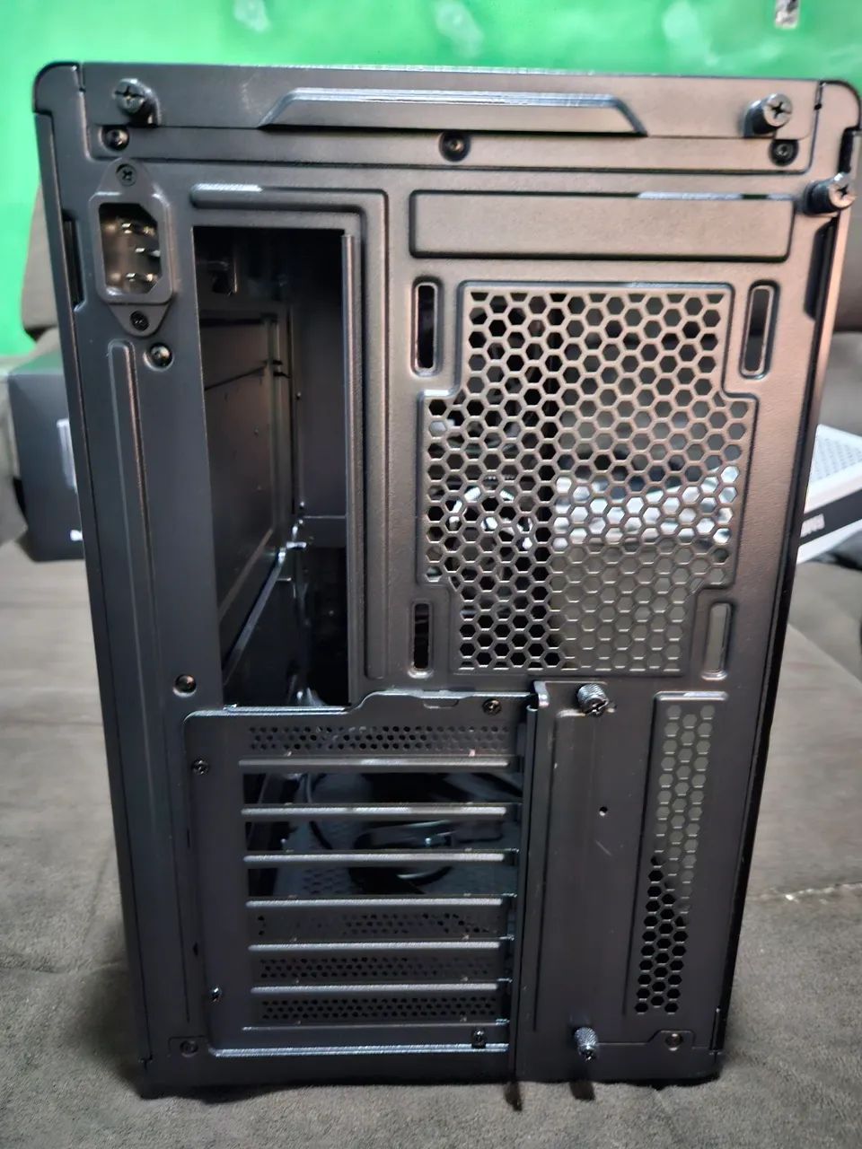 Gabinete gamer redragon - Foto 3