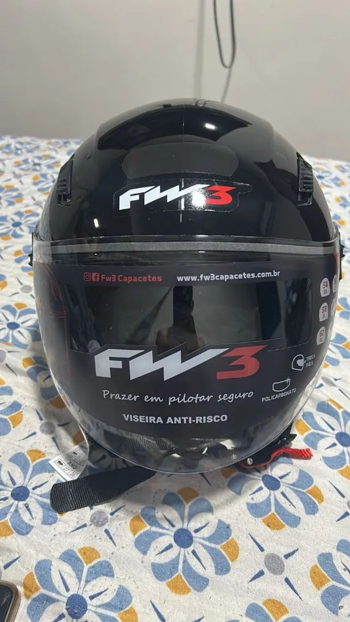 Capacete fw3 aberto 