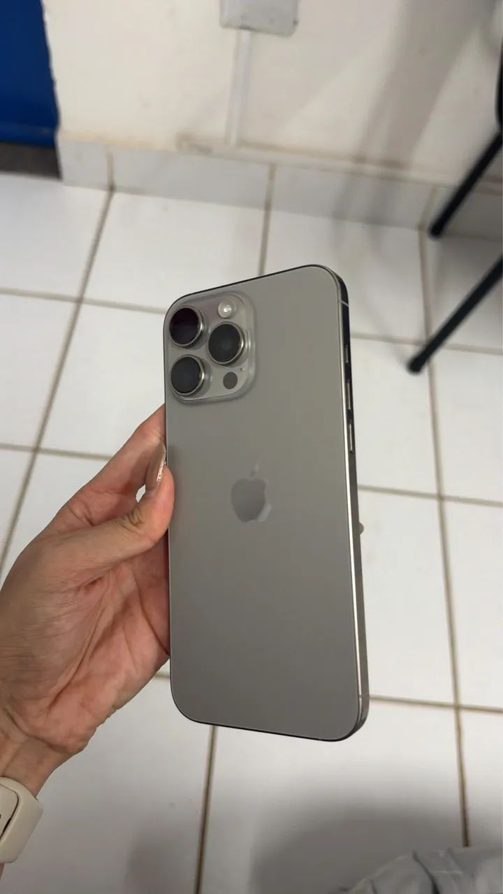 iphone 16 pro max  - Foto 2