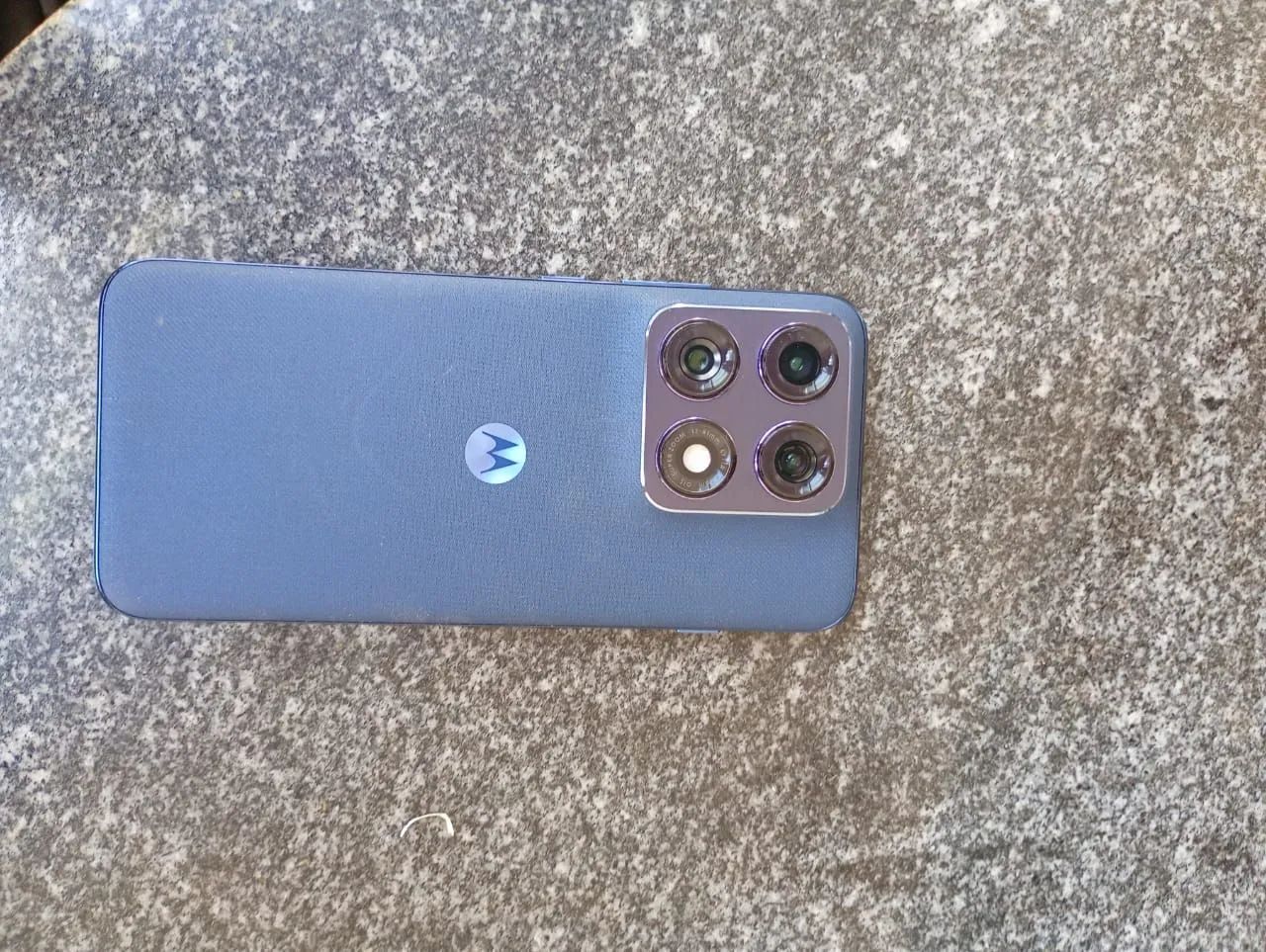 Motorola Edge 70 pro  - Foto 3