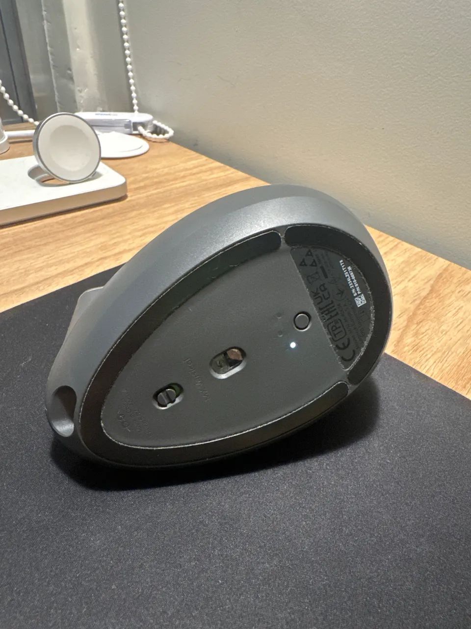 Mouse ergonômico sem fio Logitech MX Vertical EXCELENTE - Foto 3