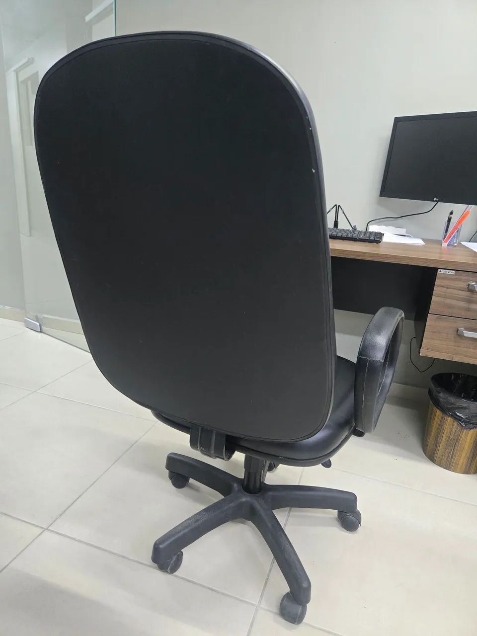 CADEIRA DE ESCRITÓRIO  - Foto 2