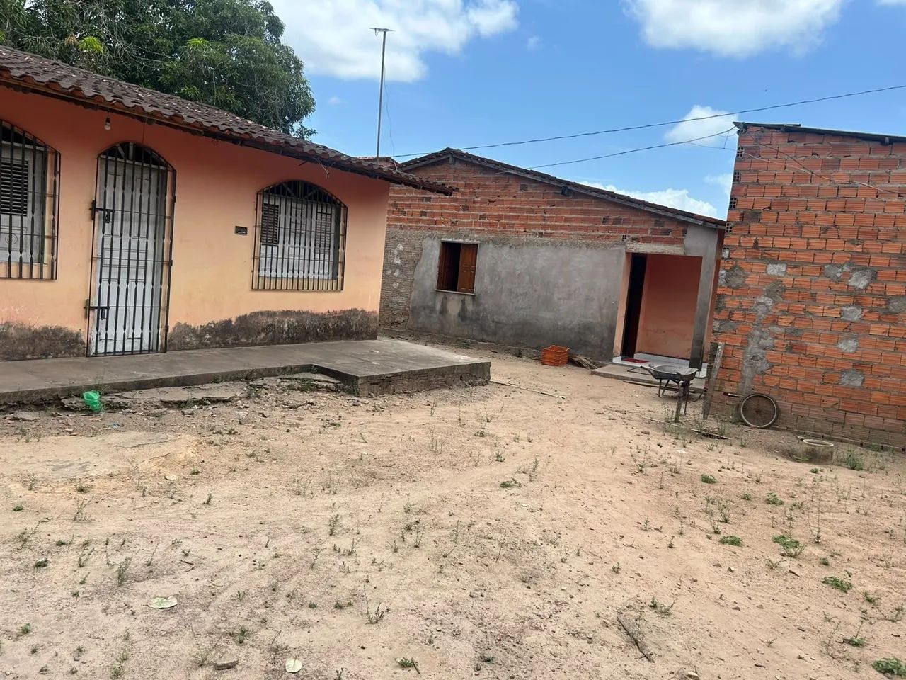 Vendo sítio com 3 casas - Foto 2
