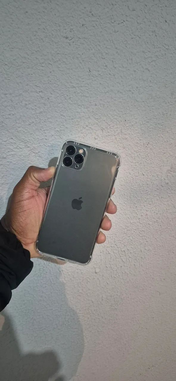 Iphone 11 pro max 256 - Celulares e Smartphones - São Francisco
