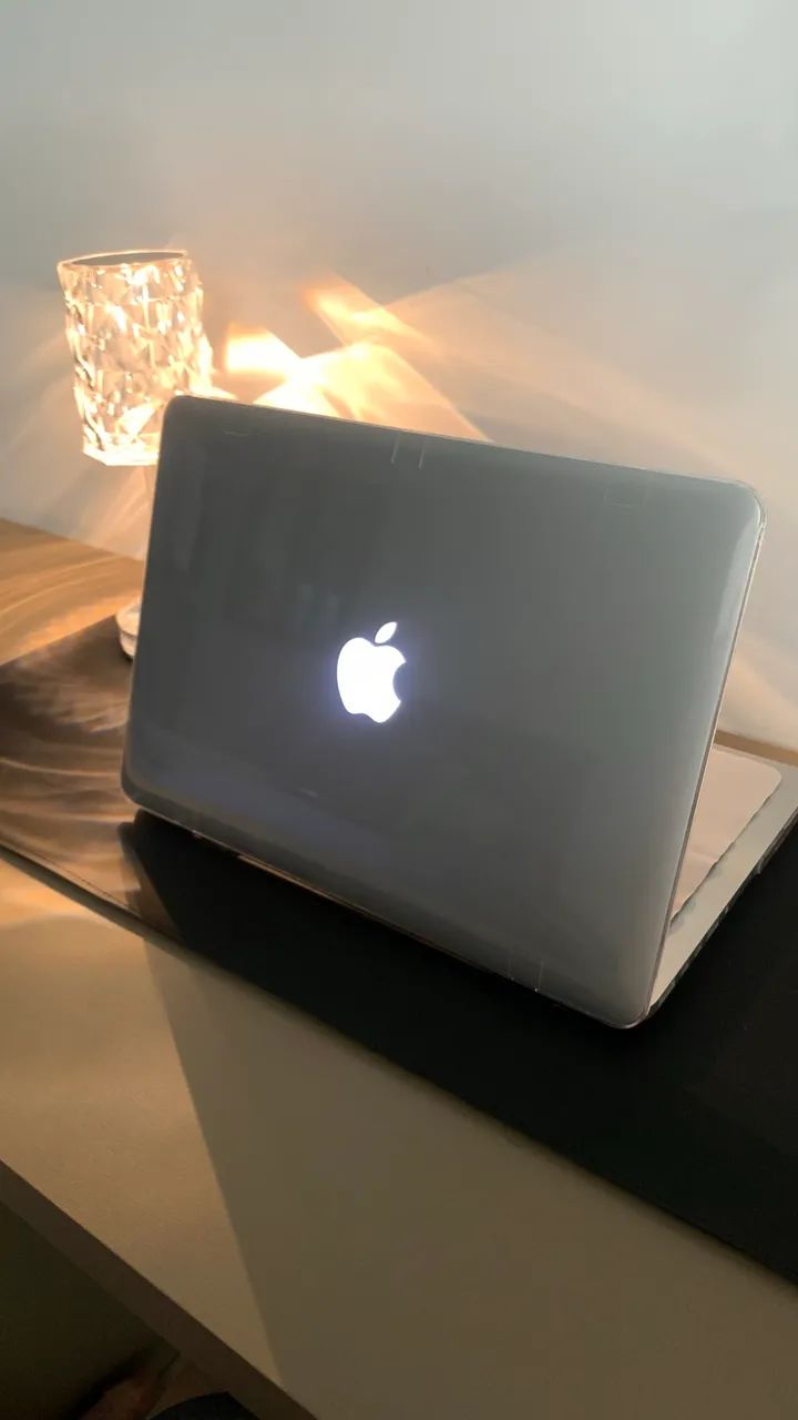 Apple MacBook Pro  (Retina, 13-inch)