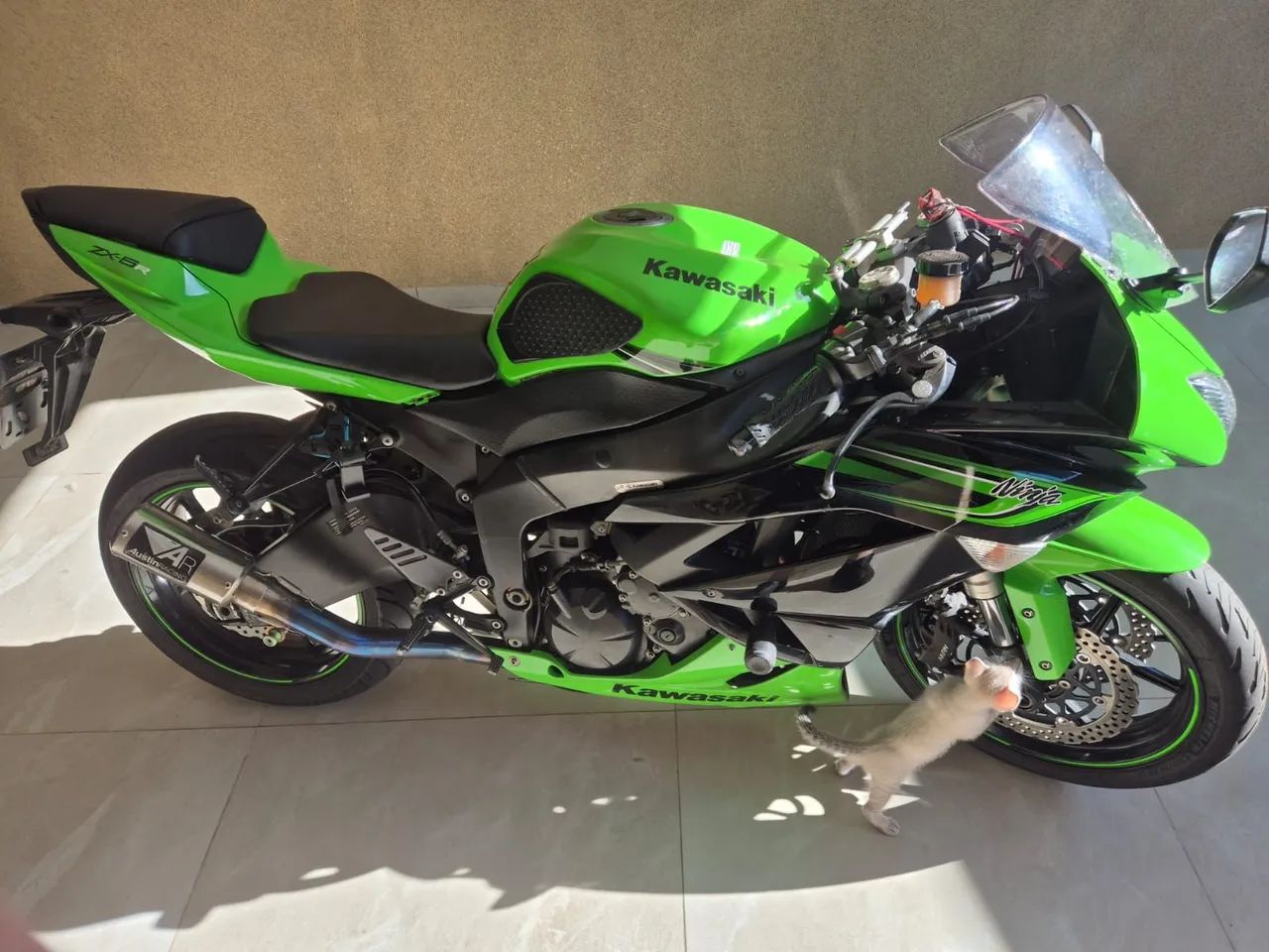 naiko様 Kawasaki Zx-6r 600cc 2011 - 1500535159 | OLX