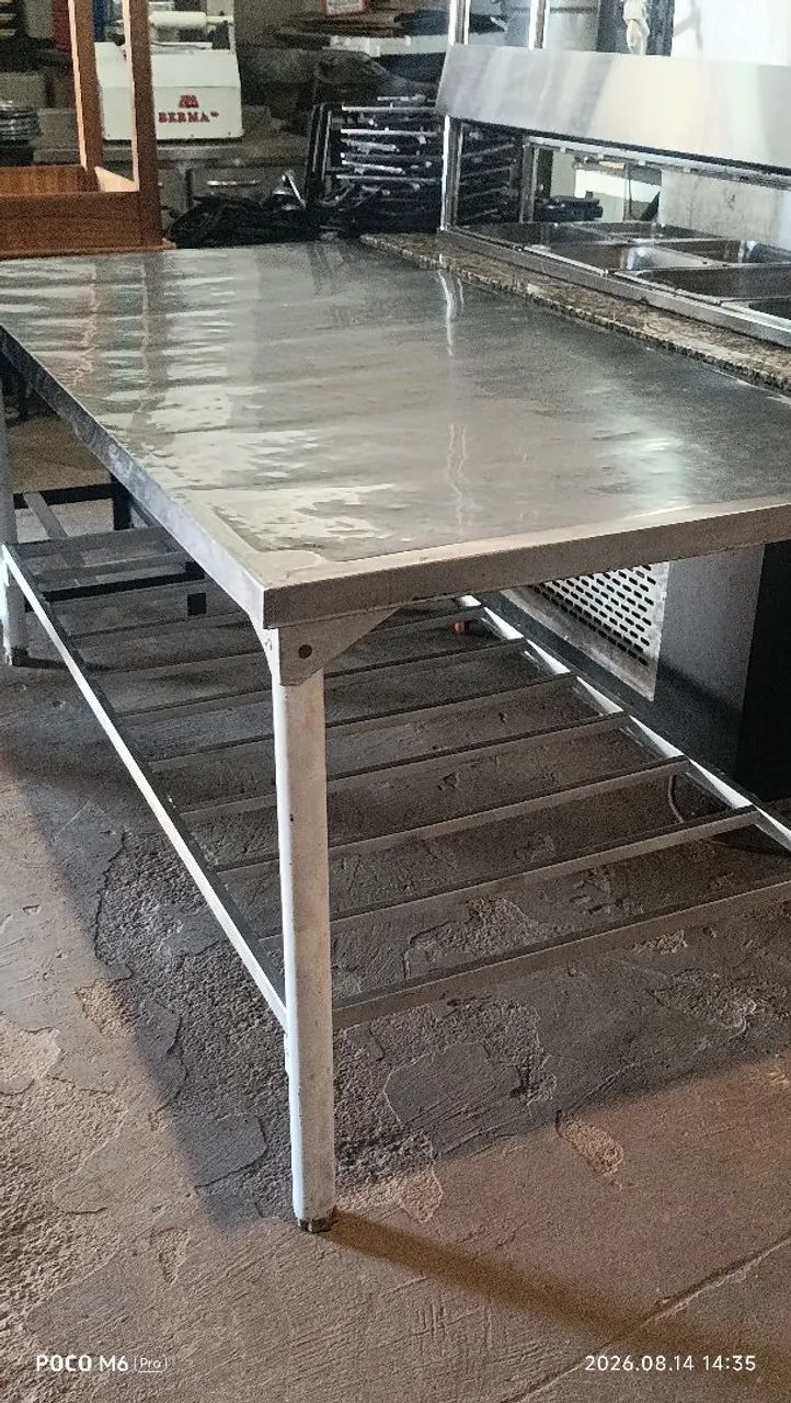 Mesa de inox 