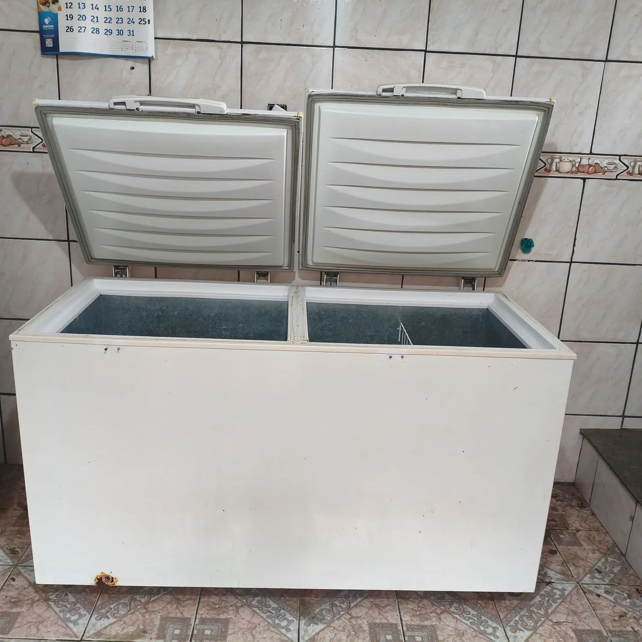 FREEZER ELETROLUX HORIZONTAL 2 TAMPAS - Foto 2