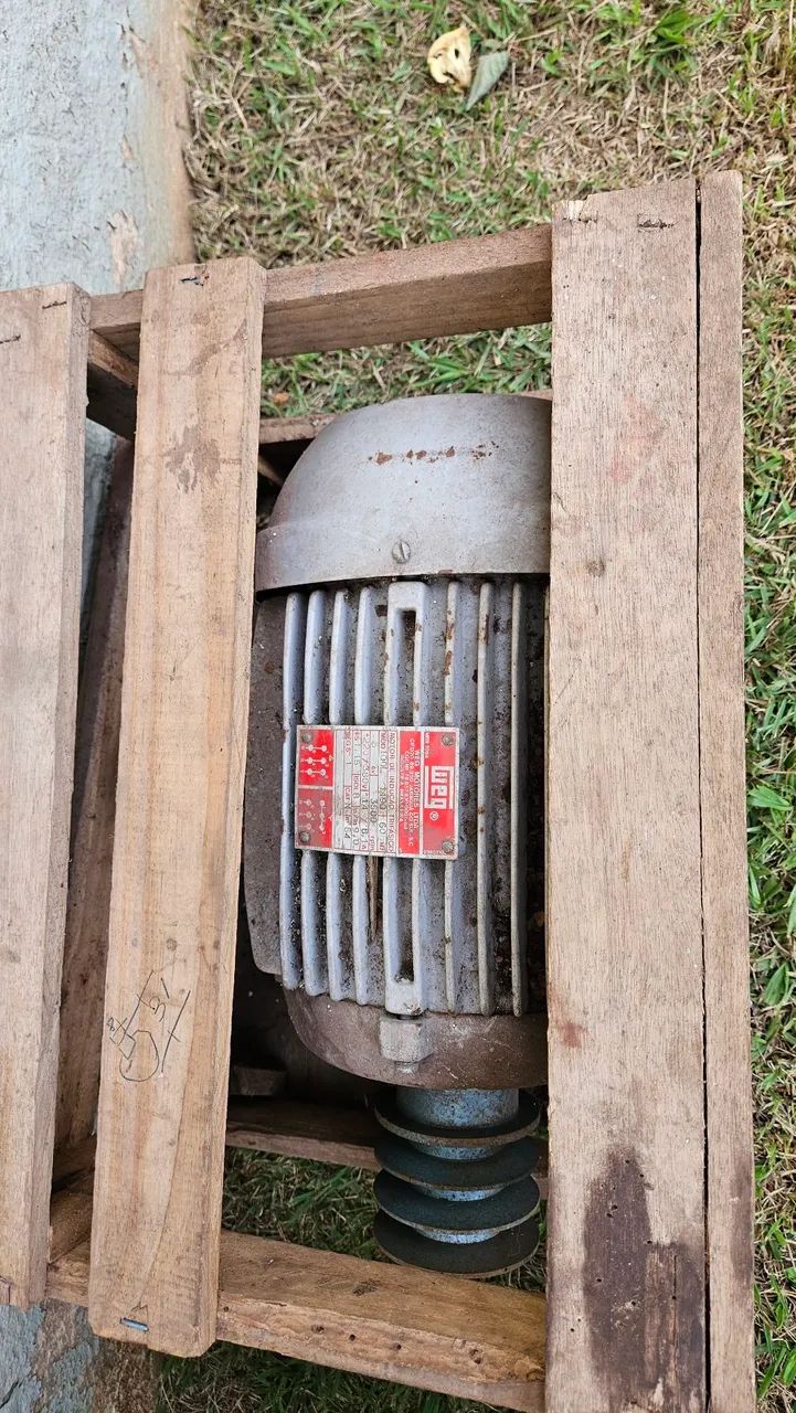 Motor Weg Trifasico 5cv nunca usado