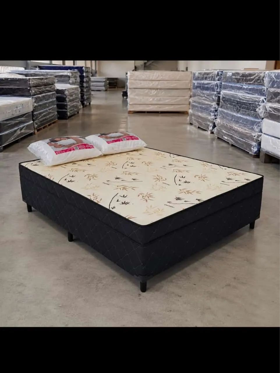 CONJUGADA CASAL NA PROMOÇÃO 