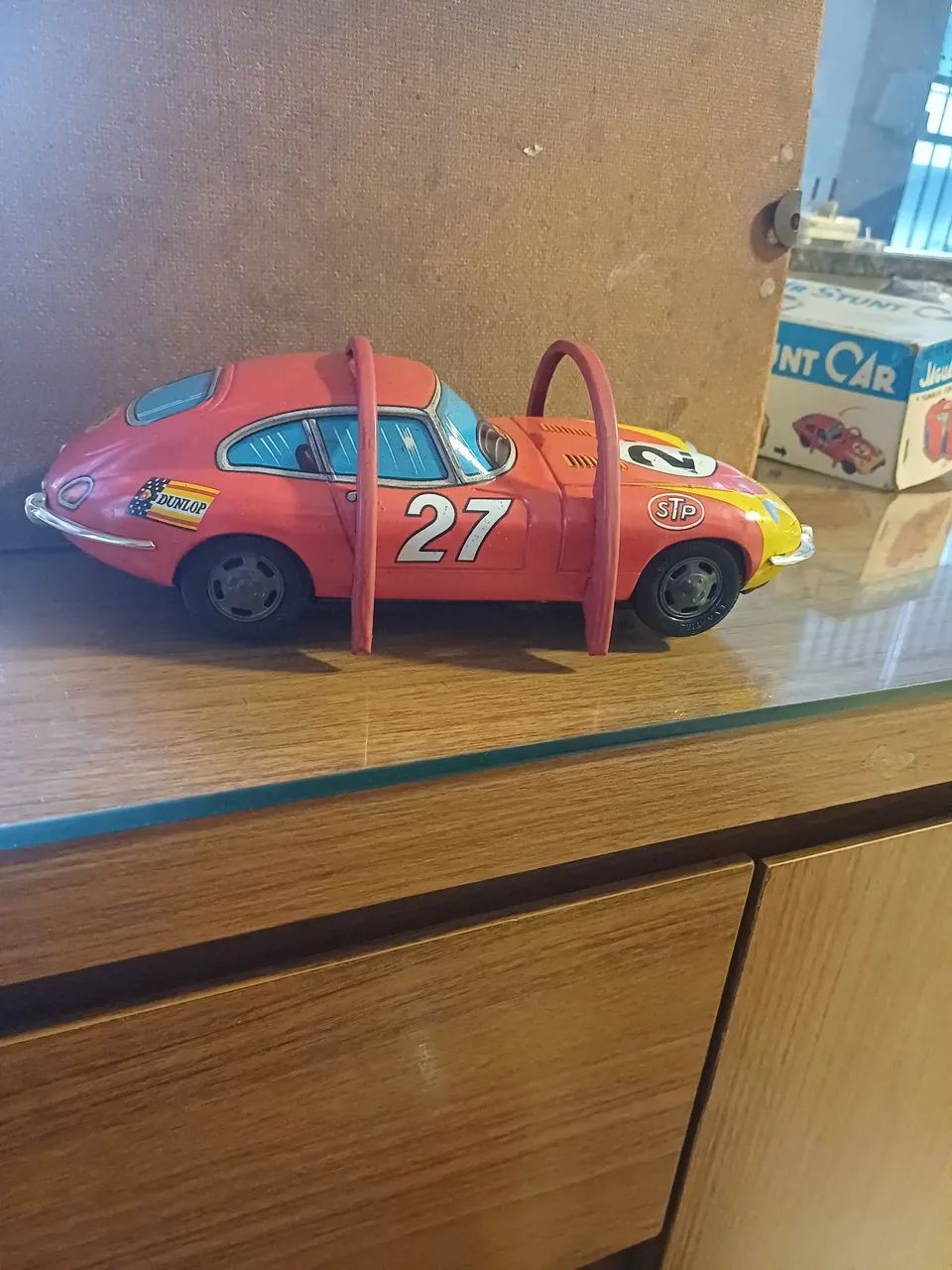 Jaguar stund car #27