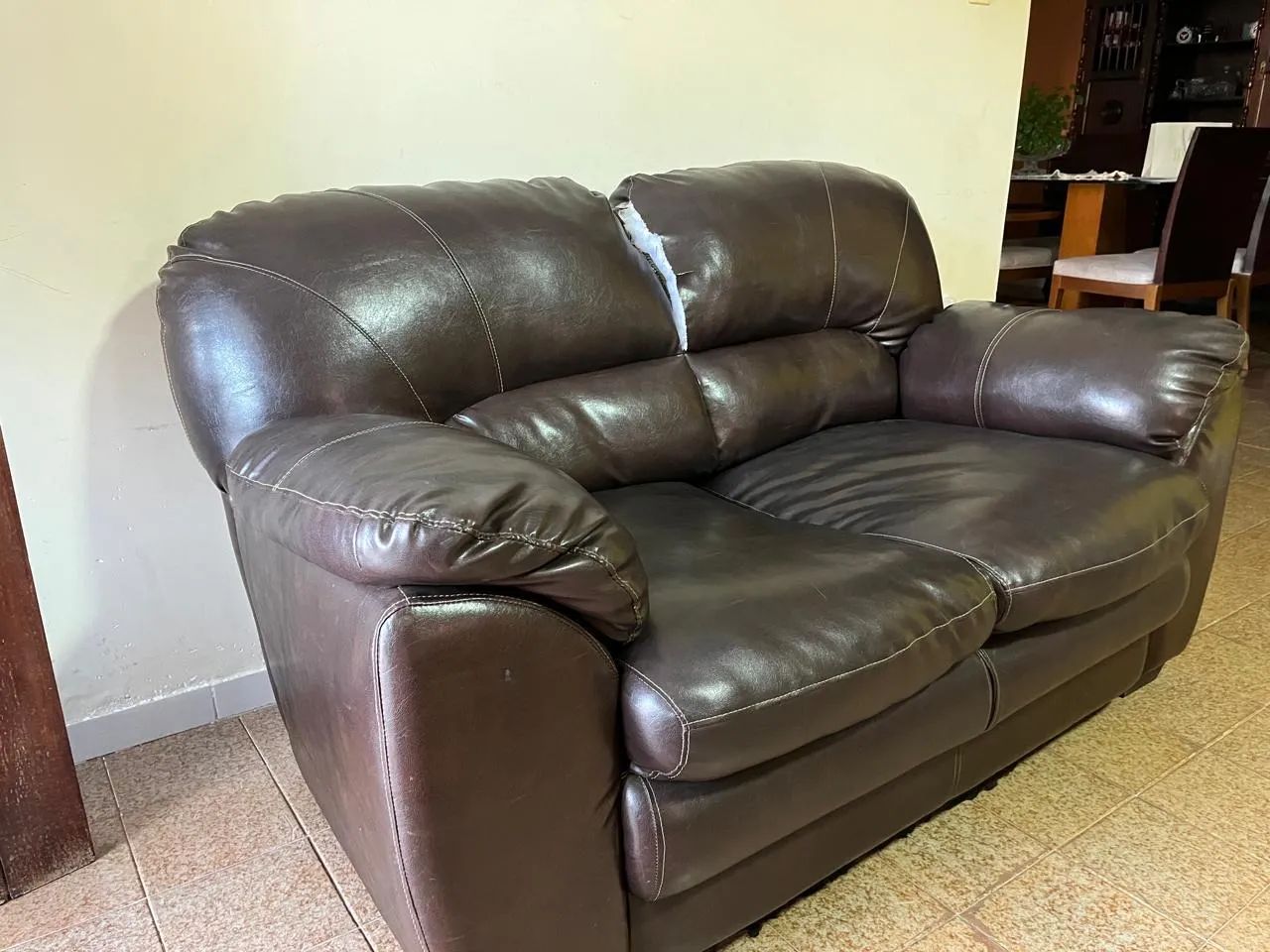 Vendo sofá de 2 e 3 lugares  - Foto 2