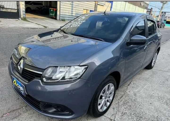 Renault Logan 2016