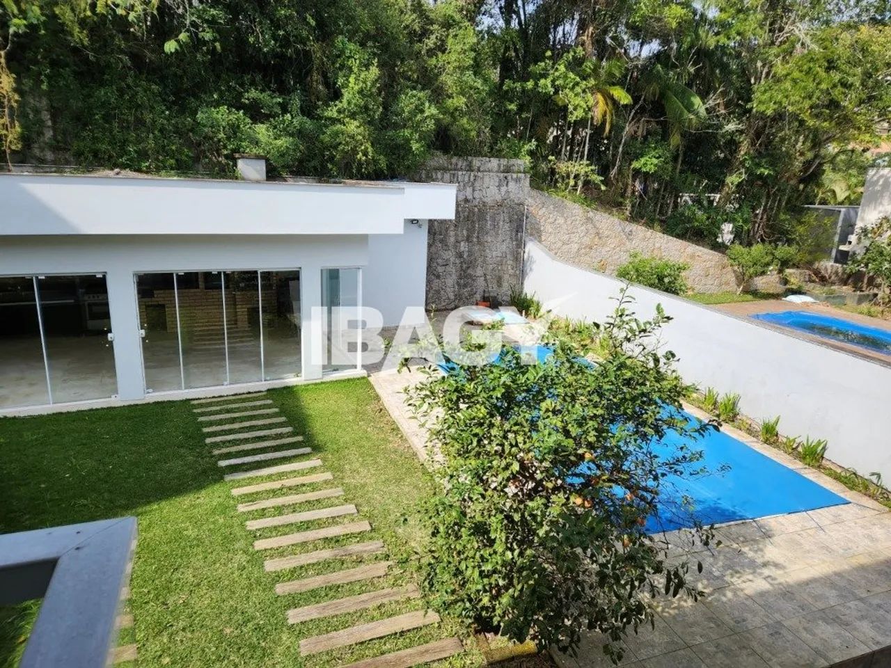 Excelente Casa em Condominio 4 dormitório(s) em Itacorubi - Florianópolis - Foto 4