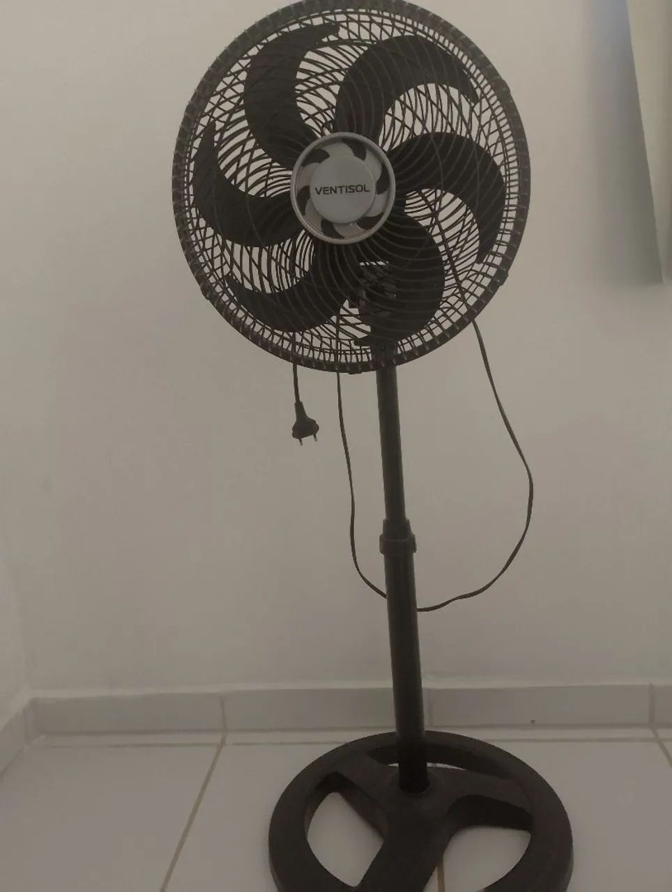 Ventilador de pé 