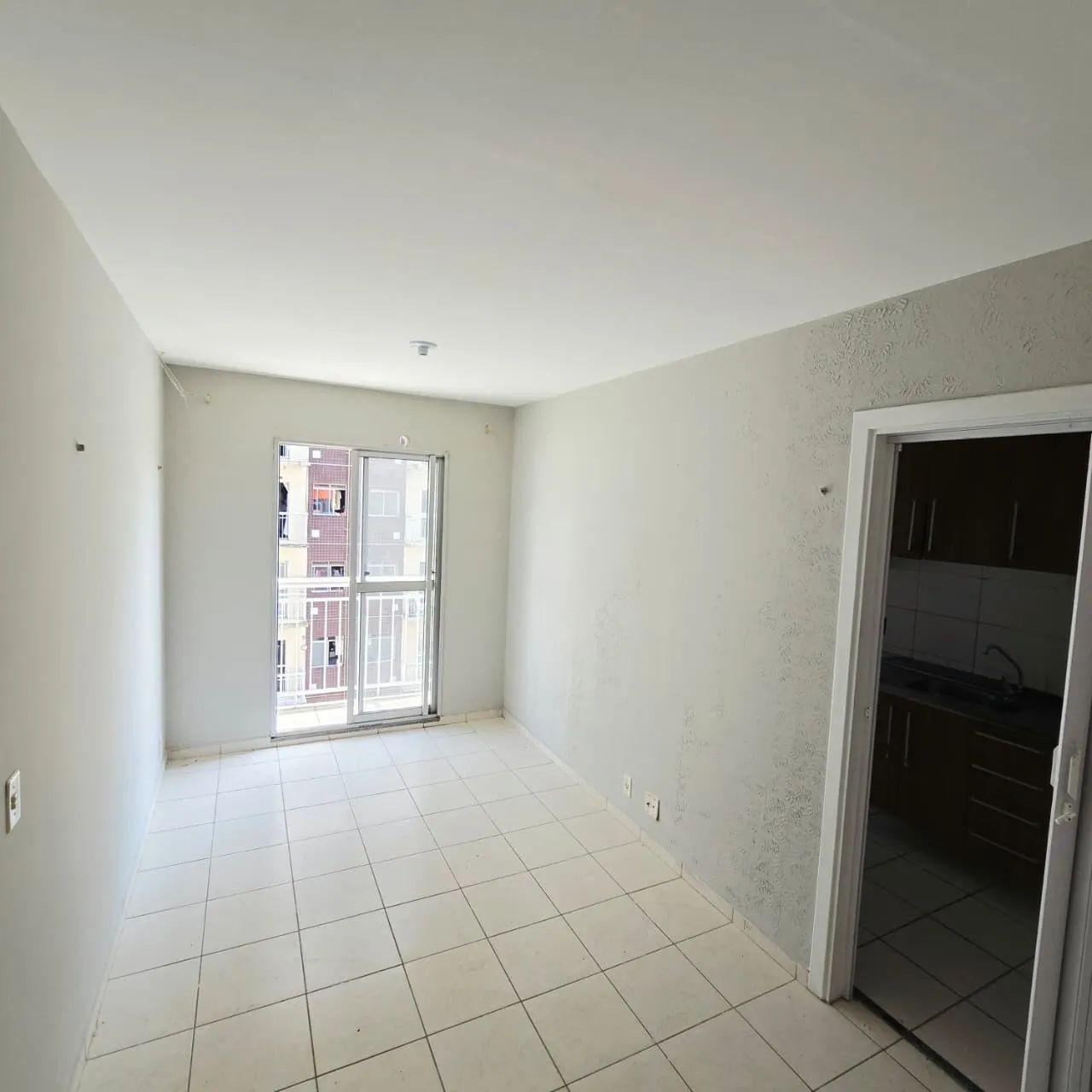 ALUGO APTO NO COND. FIT COQUEIRO 1 COM 2 QUARTOS - Foto 4