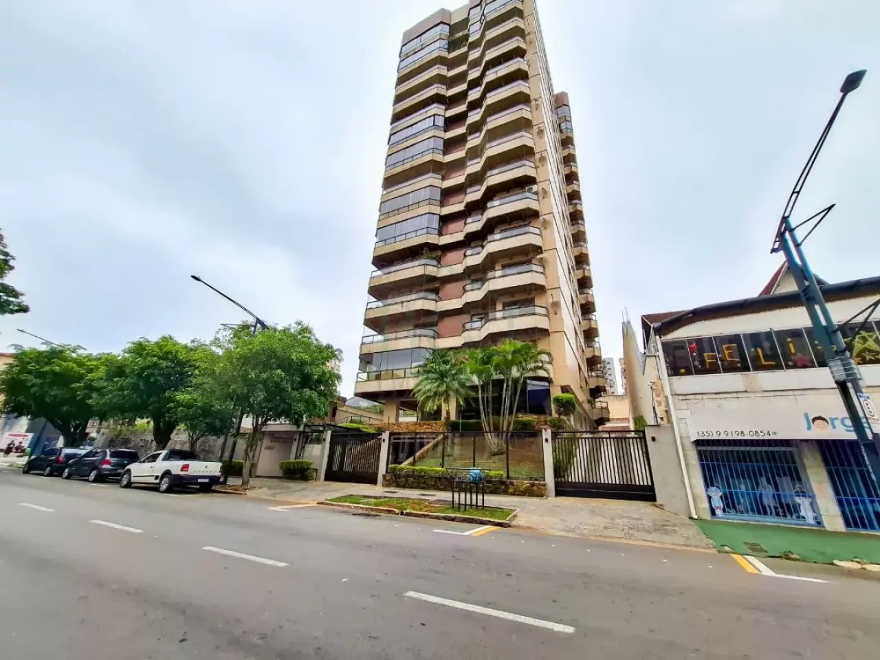 5170- Edificio Resk Frayha