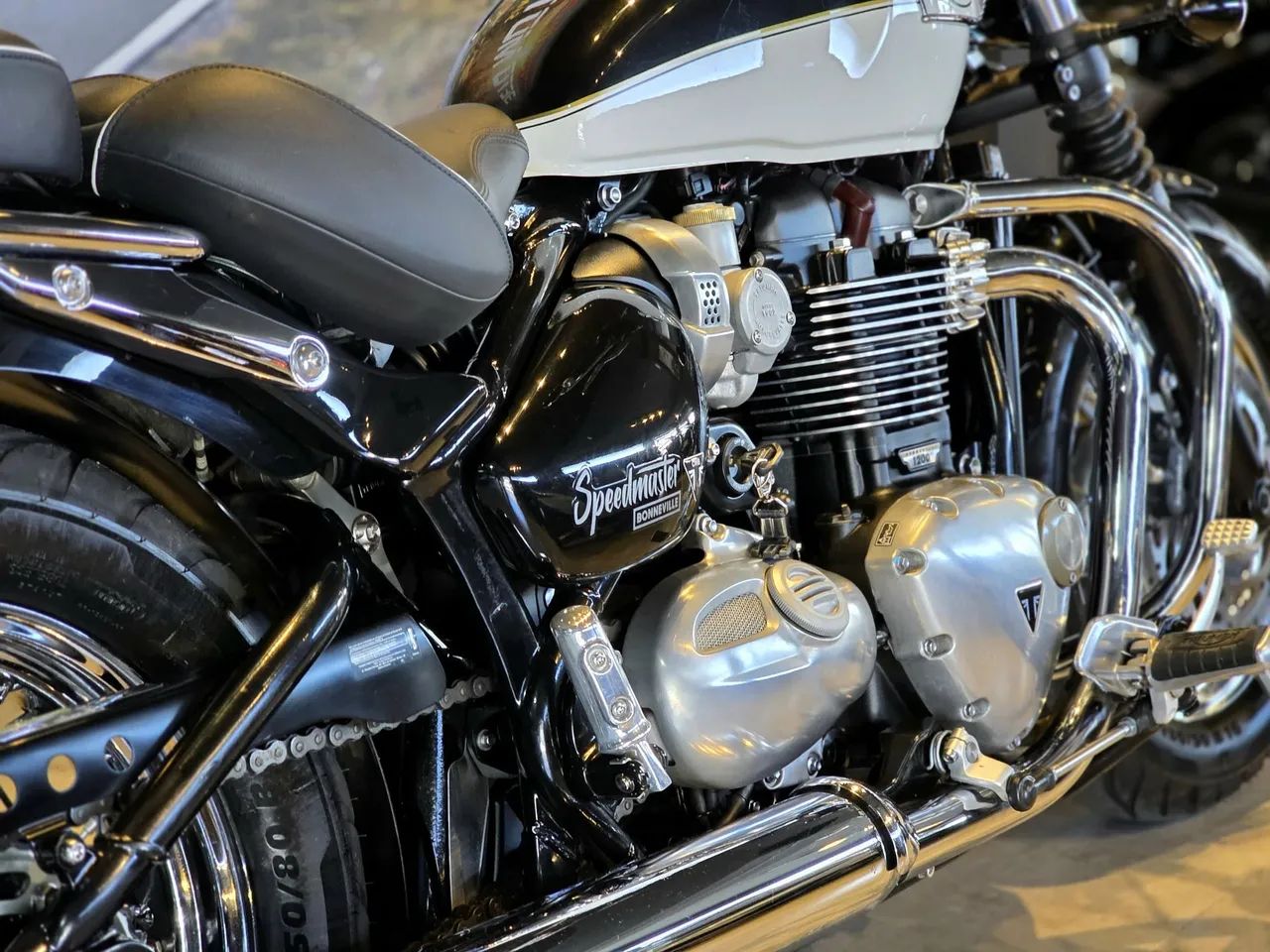 TRIUMPH SPEED MASTER 1200 - Foto 2