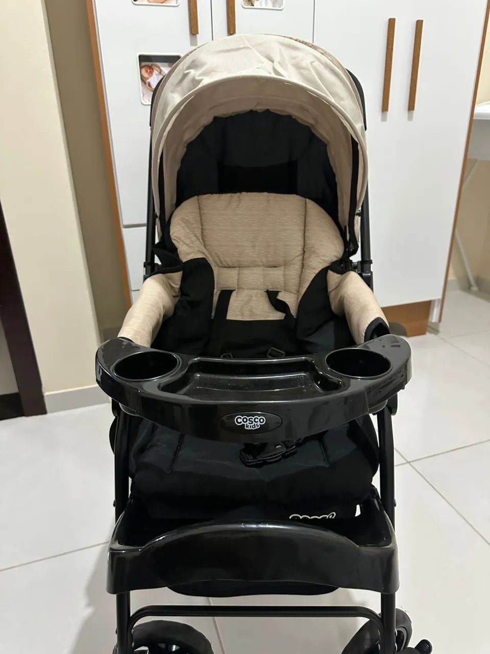 Carrinho de bebê semi-novo  - Foto 2