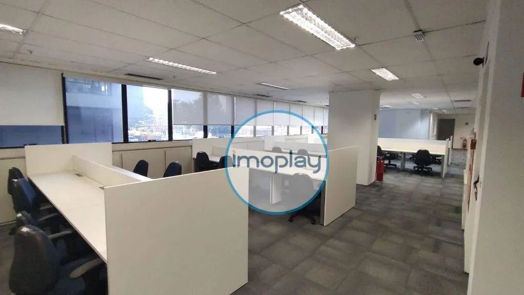 Laje comercial com 906m² mobiliado, piso com carpete, 02 banheiros cabinados e 25 vagas de - Foto 4