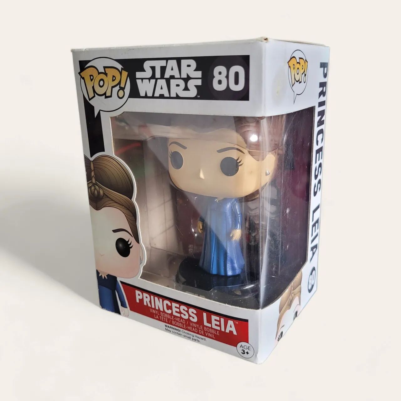 Funko Pop 80 Princess Leia (Princesa Leia Star Wars)