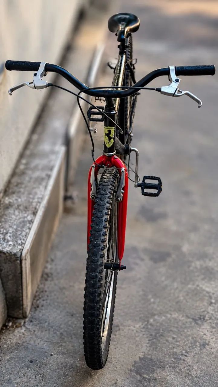 Bicicleta  - Foto 2