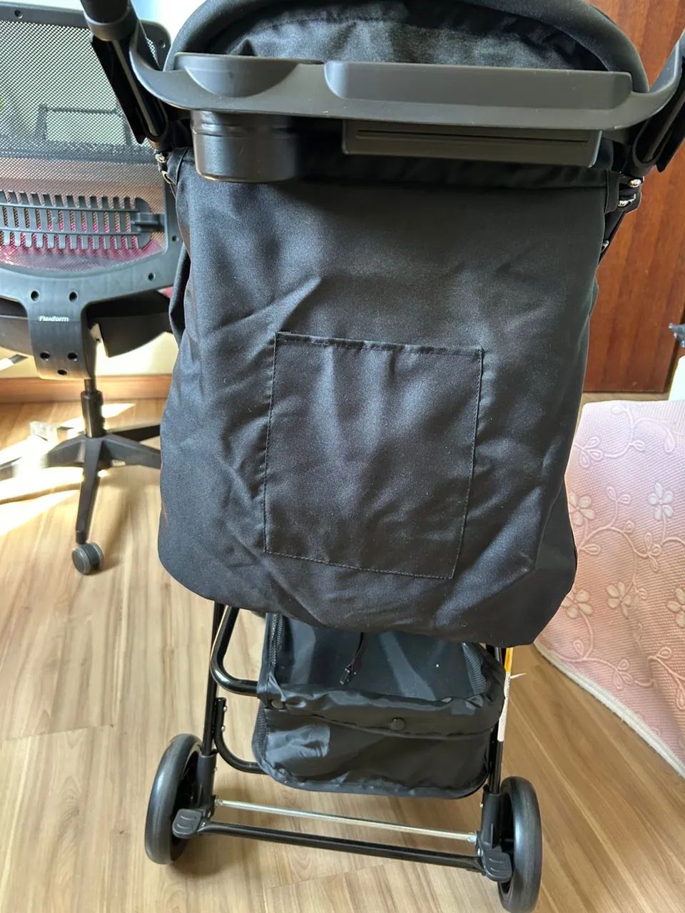 Carrinho de bebê em ótimo estado - Foto 4