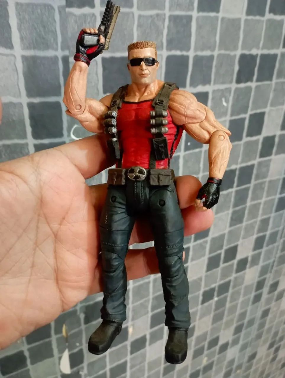 FIGURA NECA DUKE NUKEM - Foto 2
