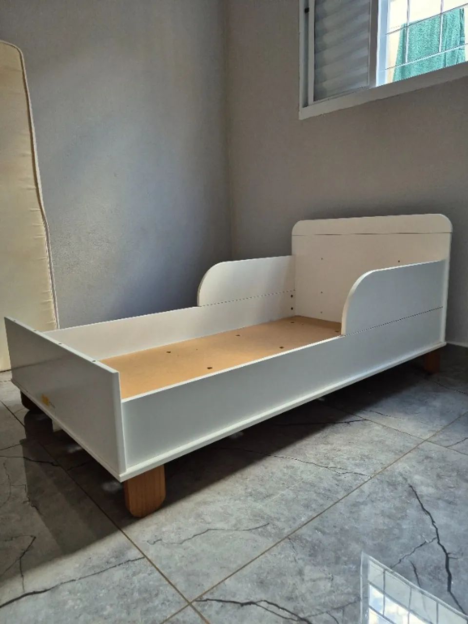 Mini cama + colchão Ortobom 
