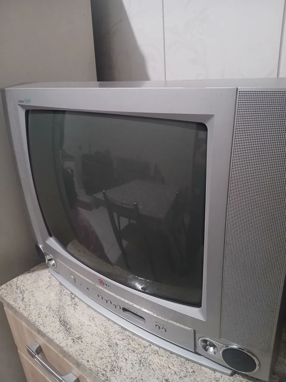 Tv de tubo LG - Foto 2