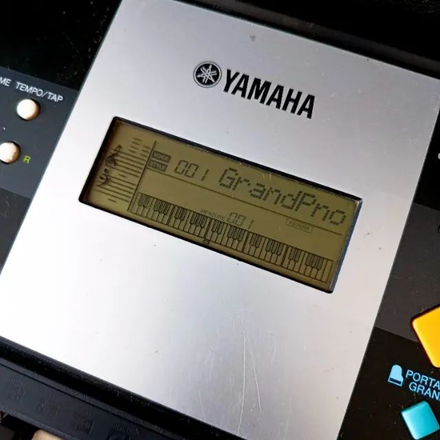 Teclado Yamaha PSR-E223 - Foto 2