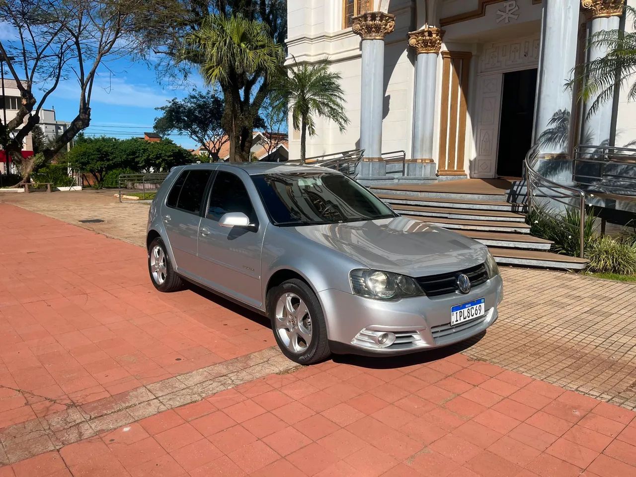 Volkswagen Golf 1.6 MI TOTAL FLEX 8V 4P 2009