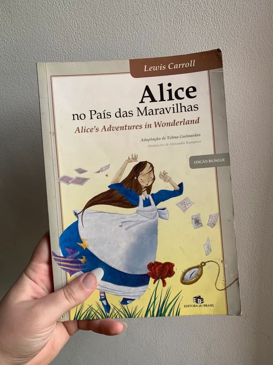 Alice No País Das Maravilhas - Edição Bilíngue 