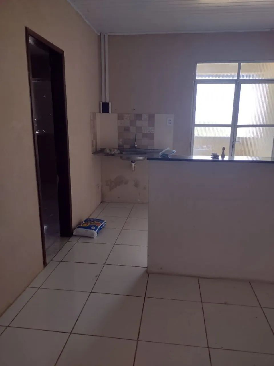 Alugo casa em paripe