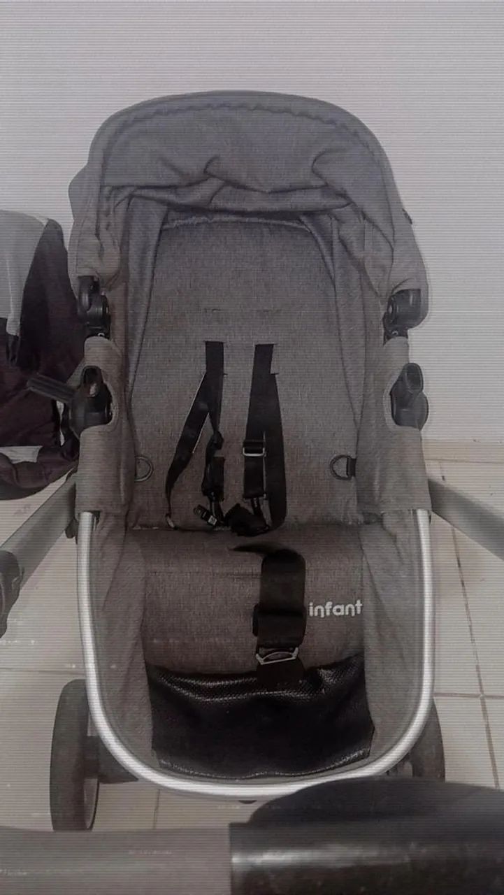 Carro de bebê..
