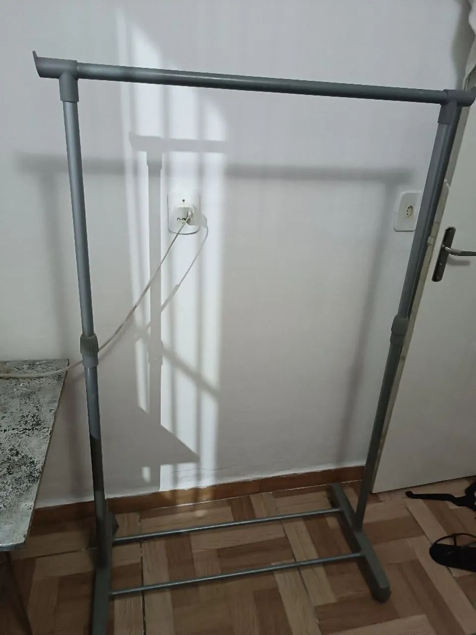Cabideiro de roupa super resistente