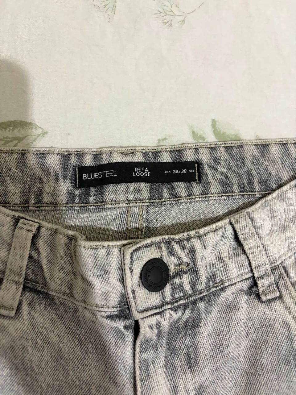 Calça reta tamanho 38 - Foto 2