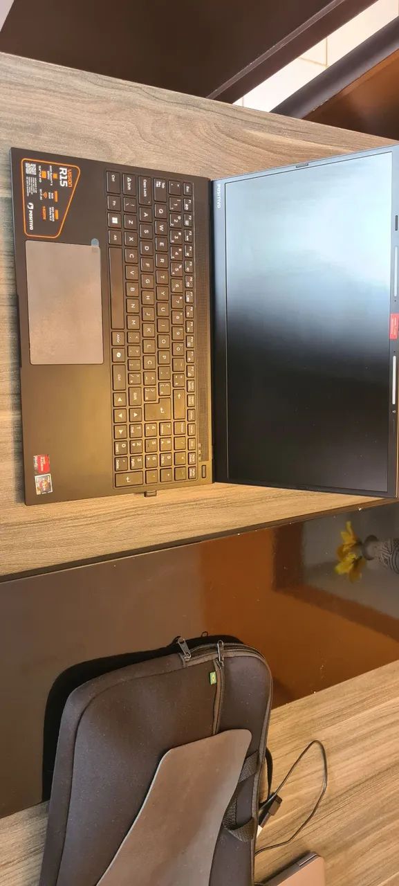 Notebook R15 ryzen 5 5625u  vega 7 - Foto 2