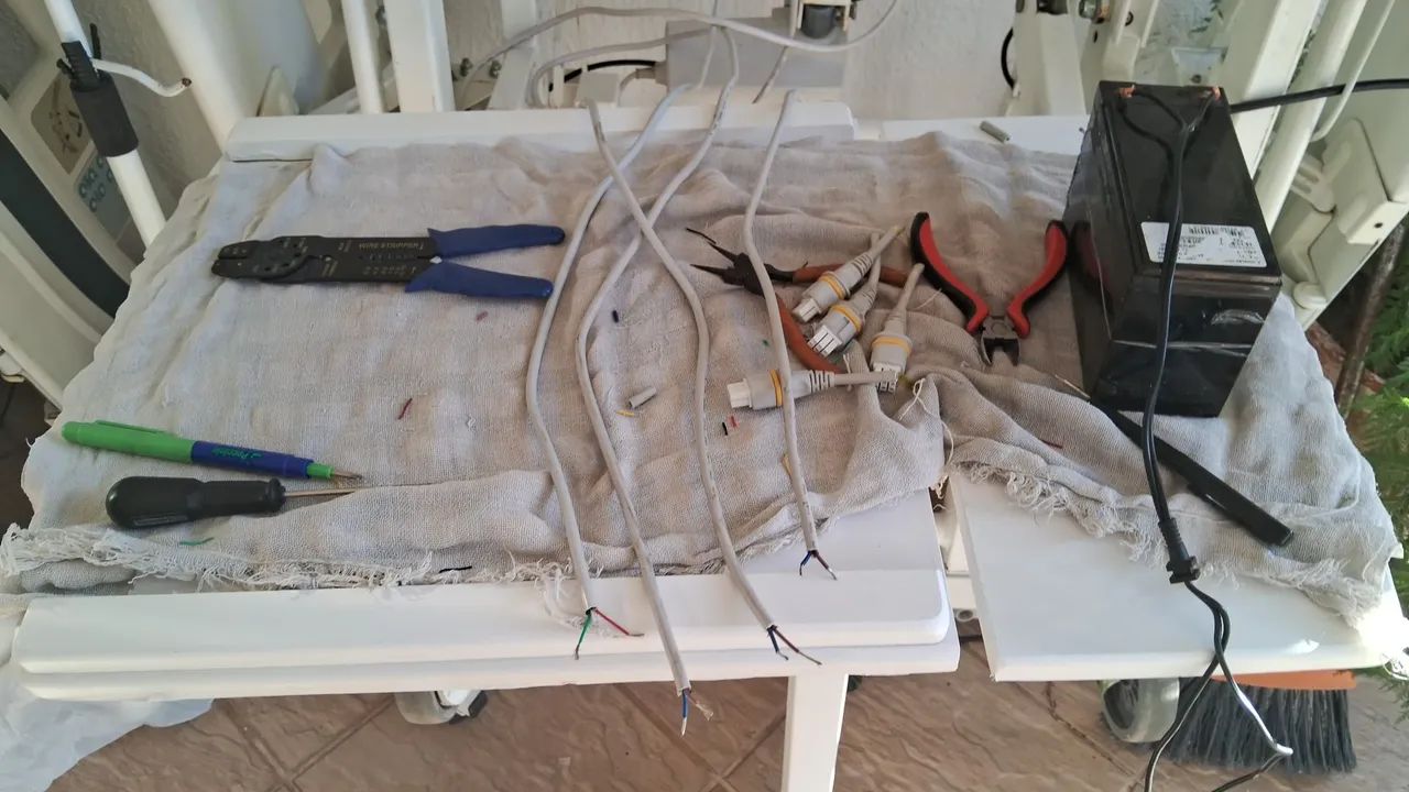 Manutenção cama hospitalar motorizada  - Foto 2