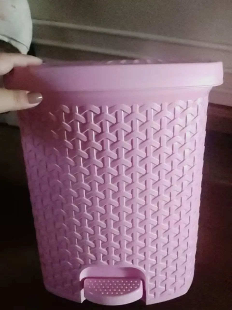 Vendo lixeira Ratan nova 15 litros