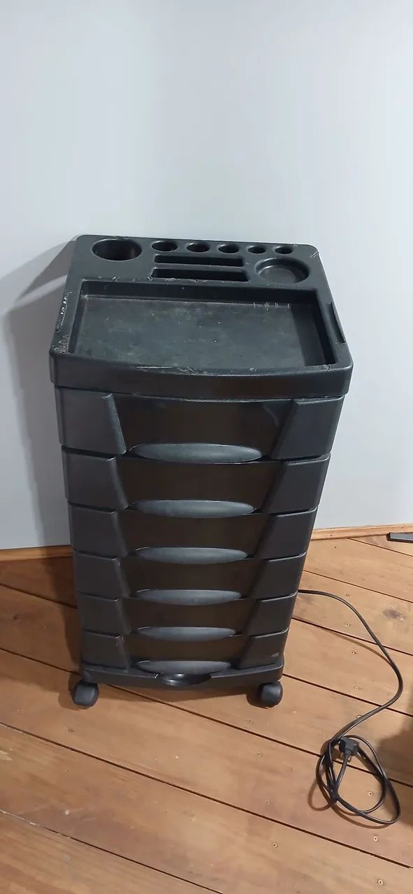 Carrinho auxiliar 