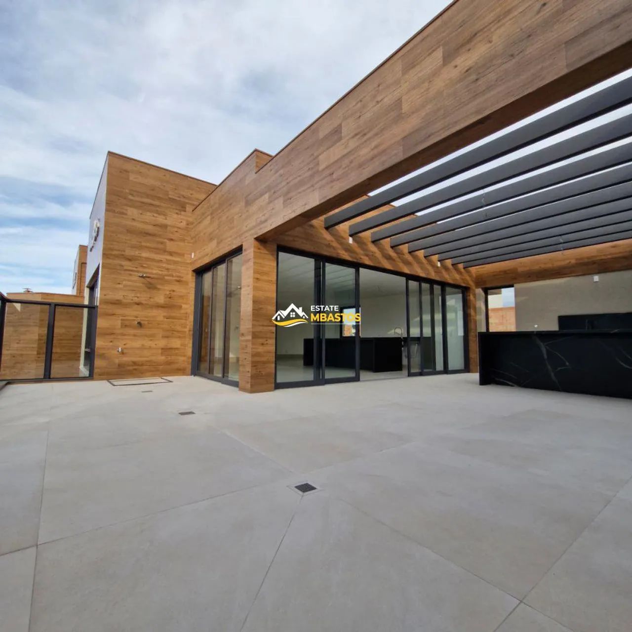 Cobertura nova pronta para morar com 302m2 no Ouro Preto BH Ref.:22369