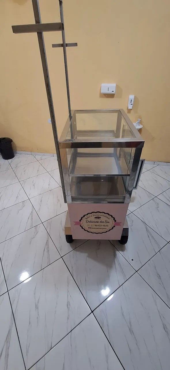 Carrinho de bolo e doce inox  - Foto 2