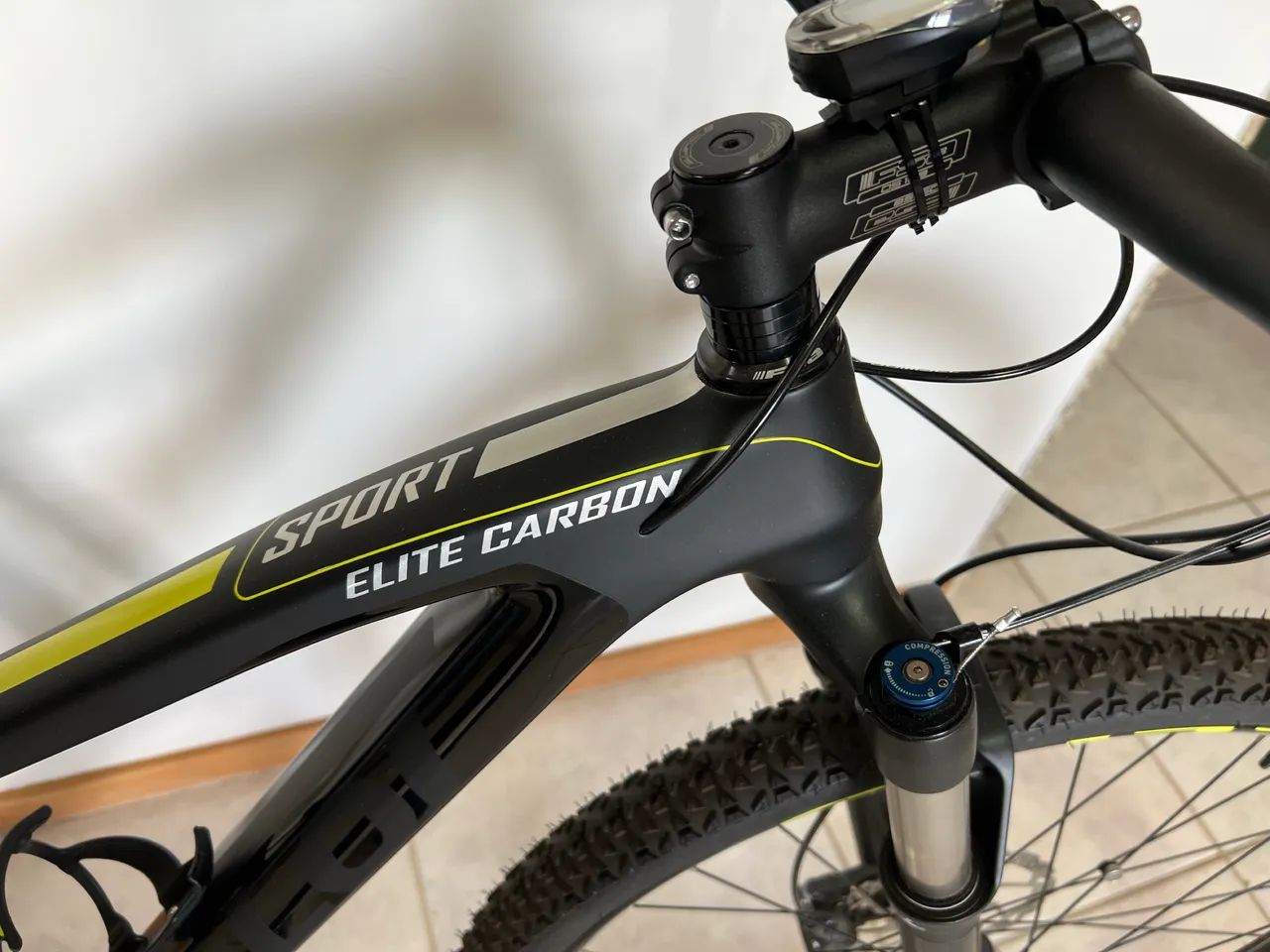 CALOI ELITE CARBON