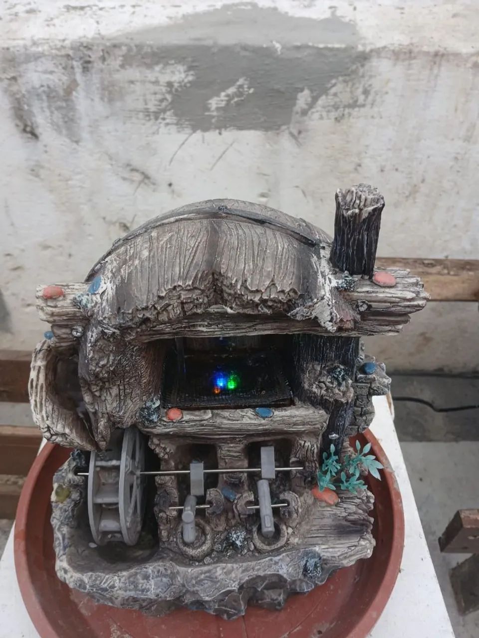Fonte de água decorativa