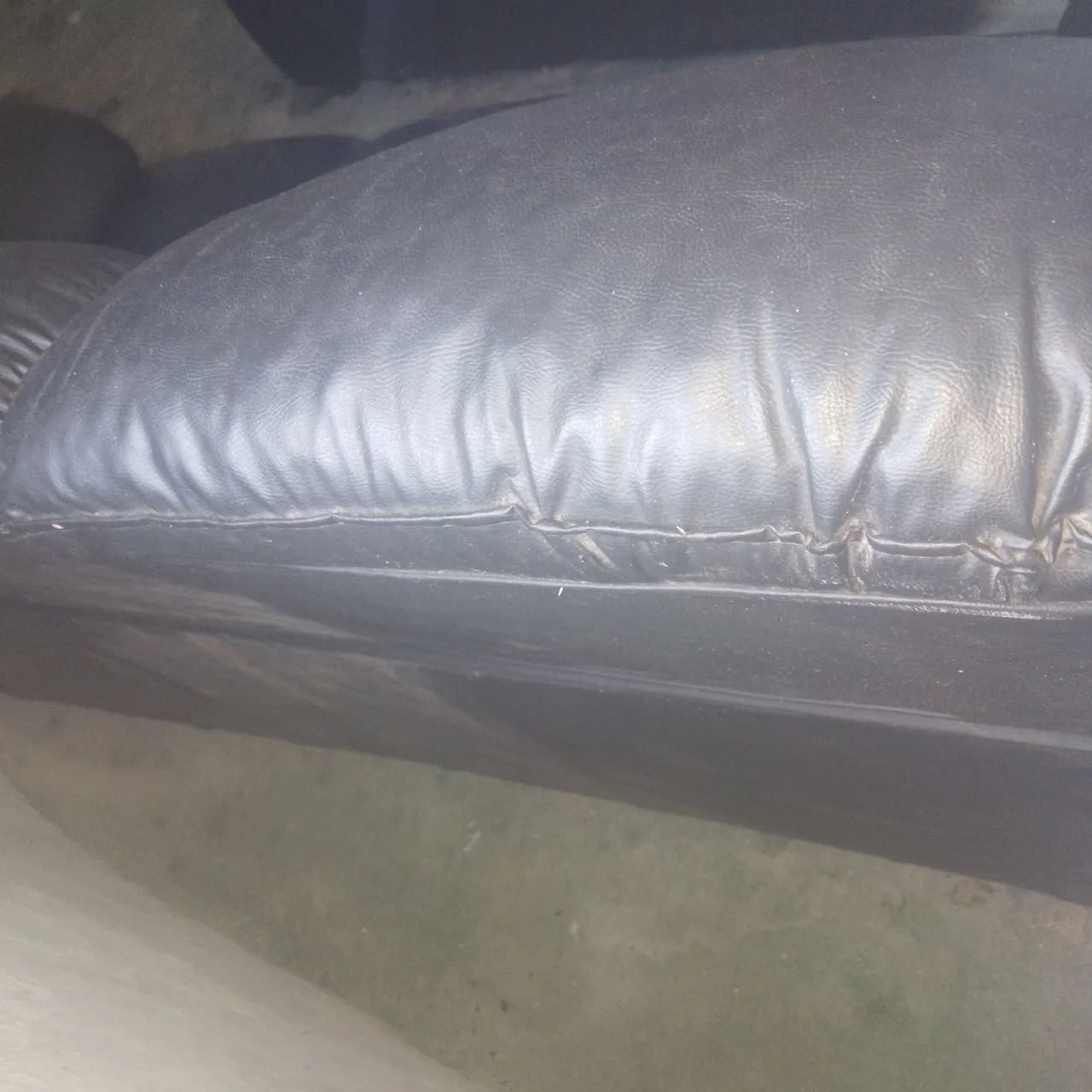 Vendo conjunto de sofá, 2 e 3 lugares.  - Foto 3