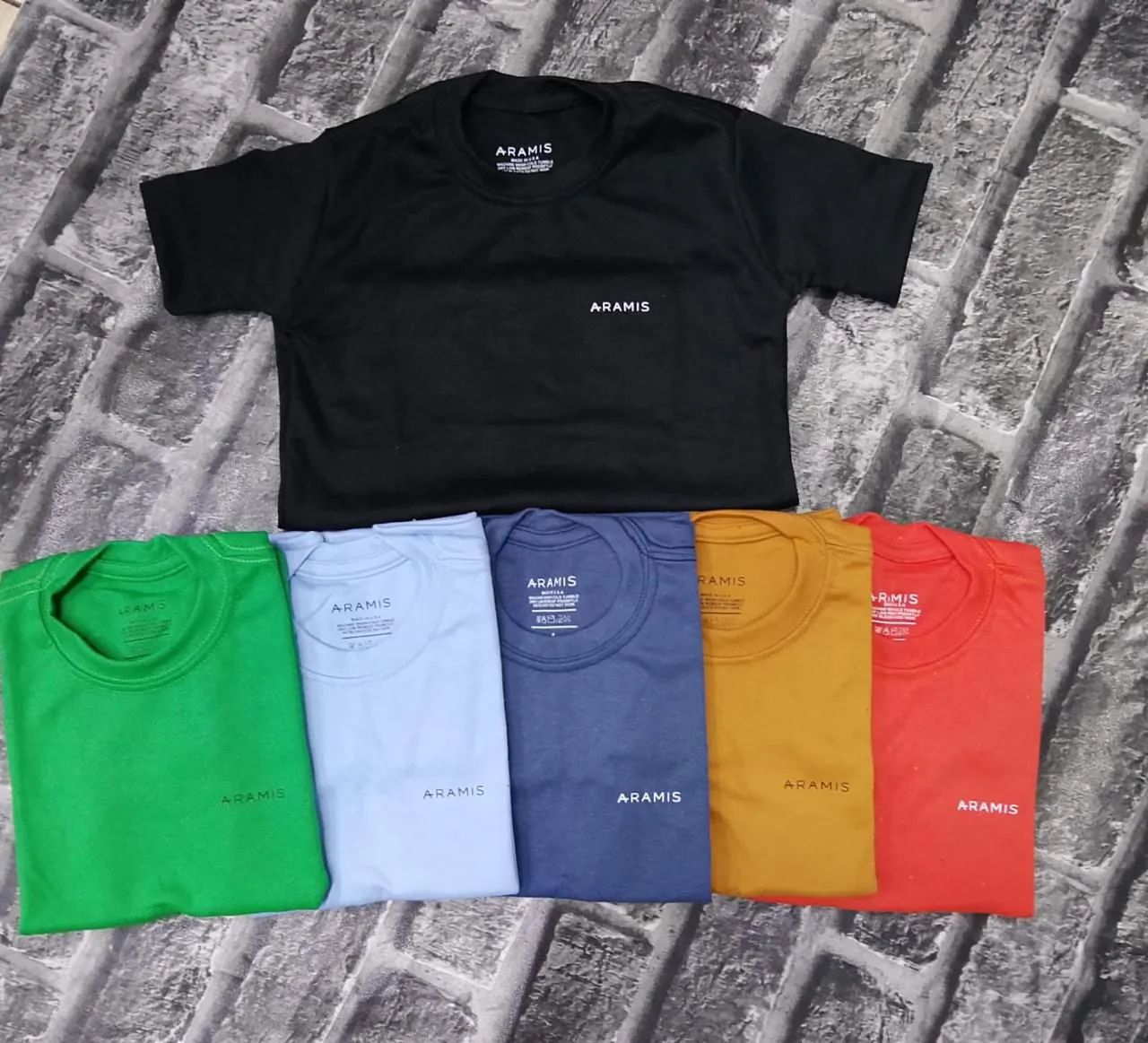 Roupas - Foto 5