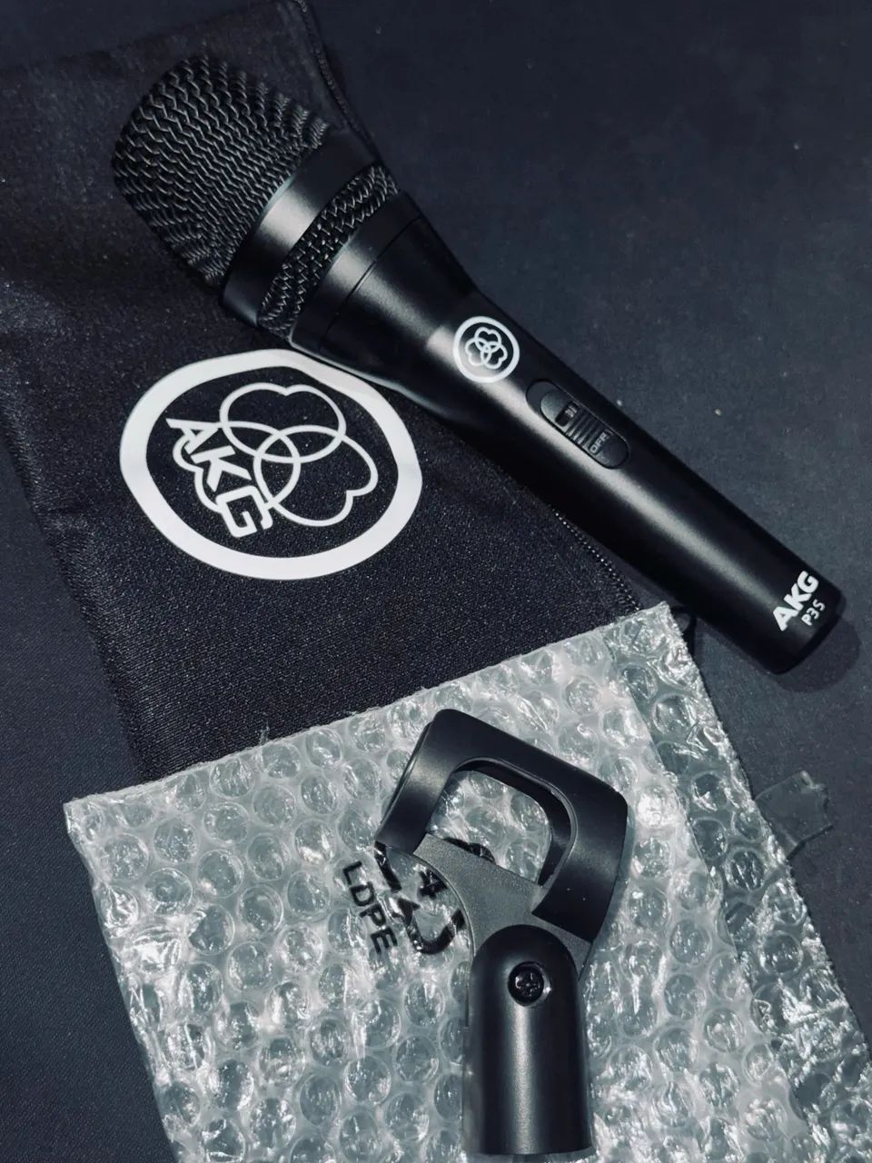 Microfone AKG-P3S 