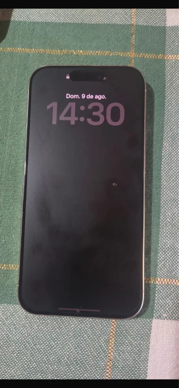 iPhone 15 pro 128